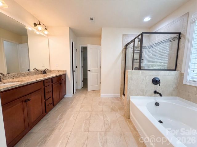 2115 Eskridge Terrace, Clover, SC 29710