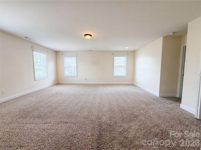 2115 Eskridge Terrace, Clover, SC 29710