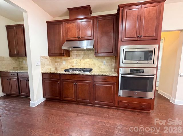 2115 Eskridge Terrace, Clover, SC 29710