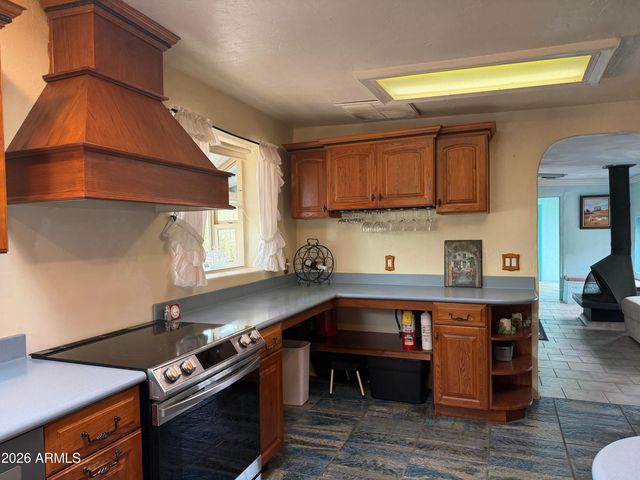 8712 E MAIN Street, Mesa, AZ 85207