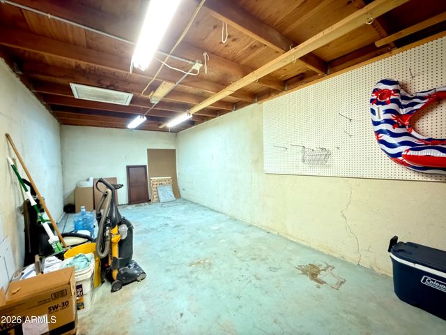 8712 E MAIN Street, Mesa, AZ 85207