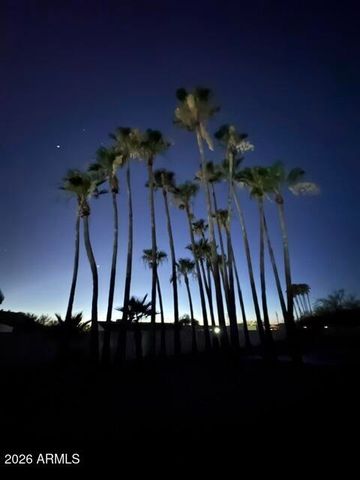 8712 E MAIN Street, Mesa, AZ 85207