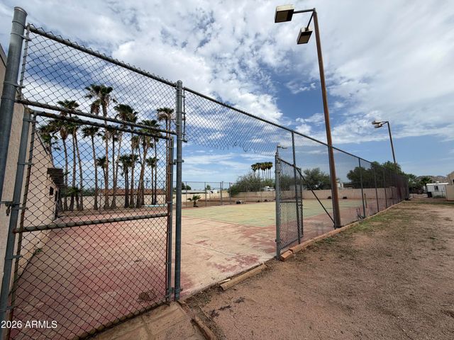 8712 E MAIN Street, Mesa, AZ 85207