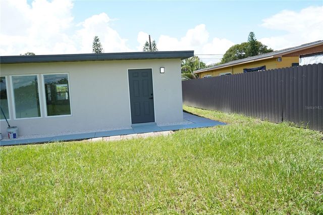 311 COUNTRY CLUB DRIVE, Oldsmar, FL 34677