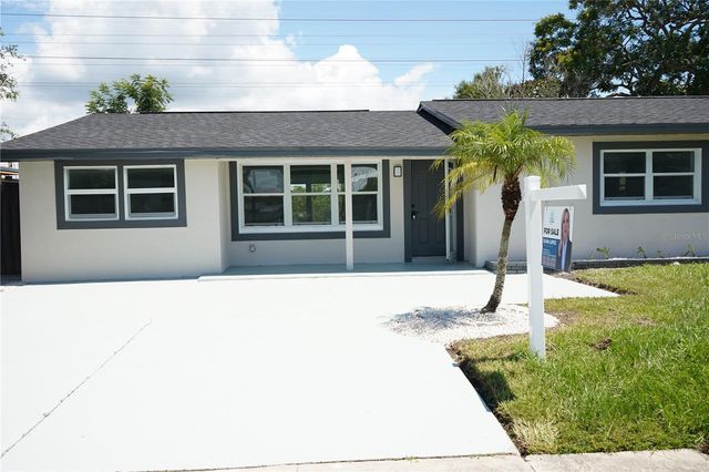 311 COUNTRY CLUB DRIVE, Oldsmar, FL 34677