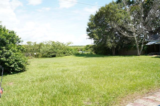 311 COUNTRY CLUB DRIVE, Oldsmar, FL 34677