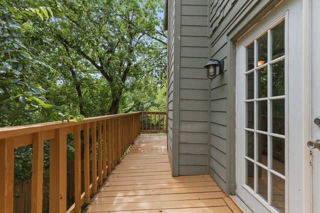 6405 Chimney Creek CIR B, Austin, TX 78723