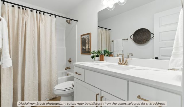 9260 S Pleasant Valley Road, Gentry, AR 72734