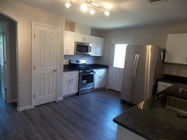 13211 Ambrosa Drive, Houston, TX 77044