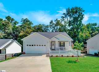 298 N Orchard Drive, Taylors, SC 29687