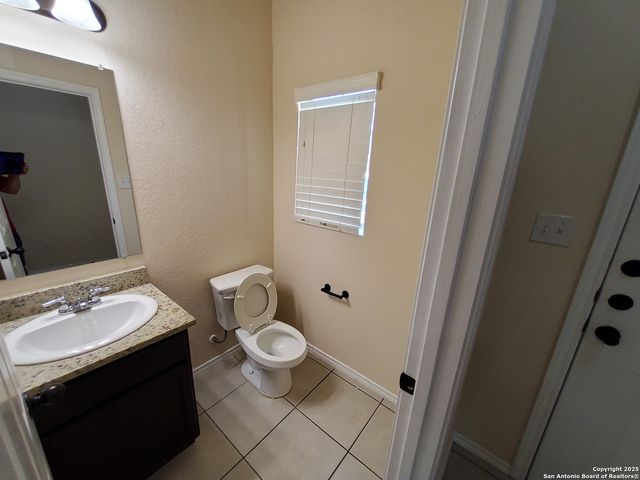 8712 VISTA DE NUBES, Converse, TX 78109