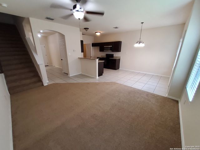 8712 VISTA DE NUBES, Converse, TX 78109