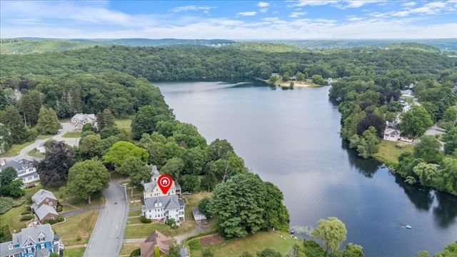 29 Saltonstall Rd, Haverhill, MA 01830