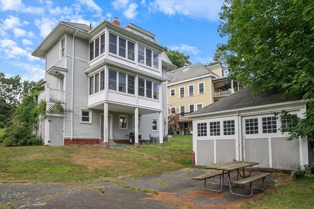 29 Saltonstall Rd, Haverhill, MA 01830