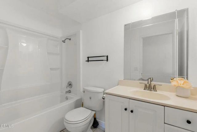 12446 Herrick Avenue, Sylmar, CA 91342