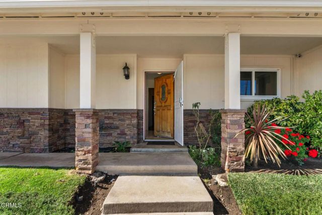 12446 Herrick Avenue, Sylmar, CA 91342