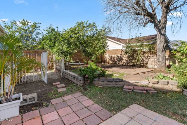 12446 Herrick Avenue, Sylmar, CA 91342