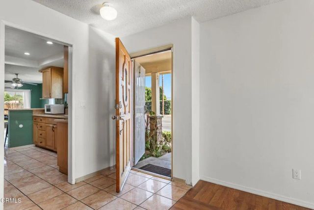 12446 Herrick Avenue, Sylmar, CA 91342