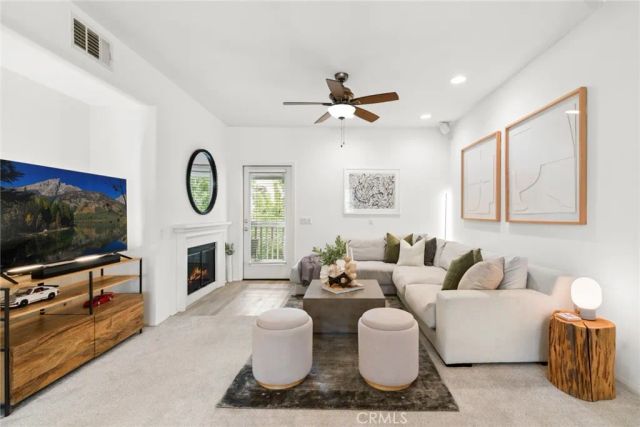 51 Regal, Irvine, CA 92620