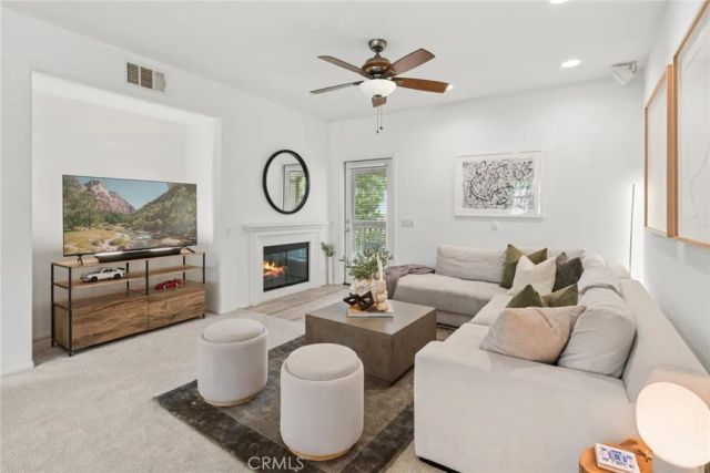 51 Regal, Irvine, CA 92620