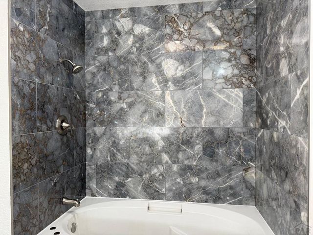 110 W 10th St, Walsenburg, CO 81089