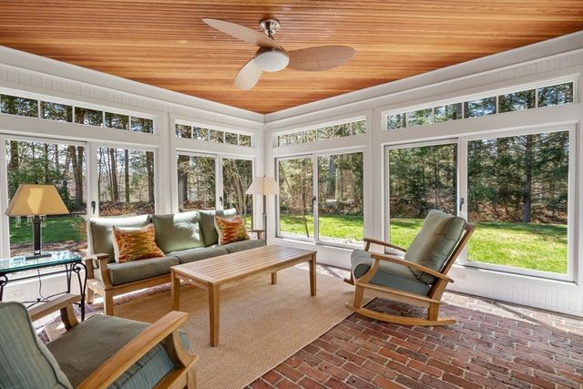 123 Lincoln Road, Lincoln, MA 01773