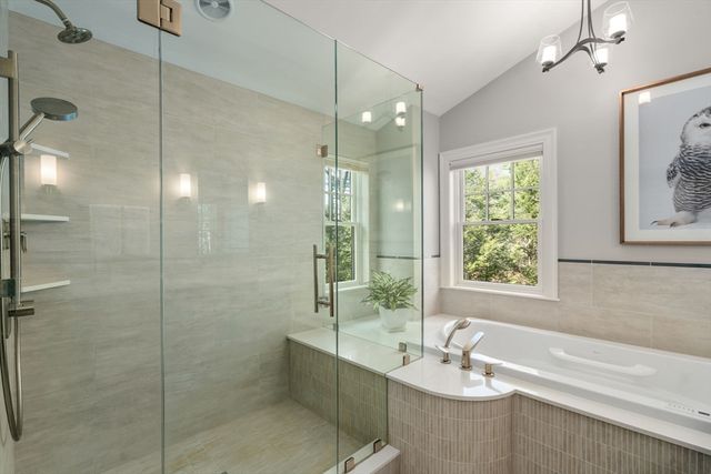123 Lincoln Road, Lincoln, MA 01773