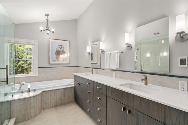 123 Lincoln Road, Lincoln, MA 01773
