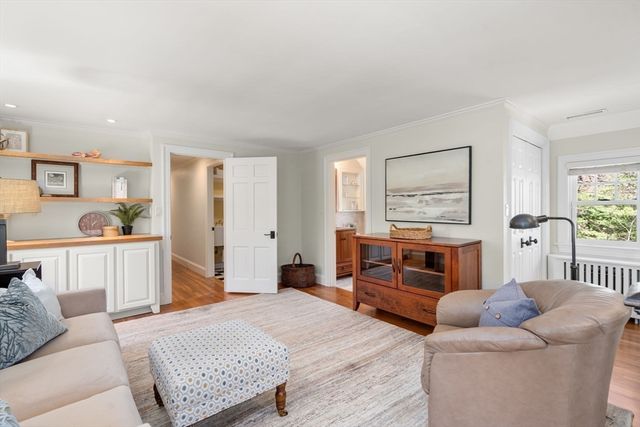 123 Lincoln Road, Lincoln, MA 01773