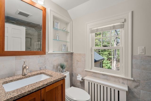 123 Lincoln Road, Lincoln, MA 01773