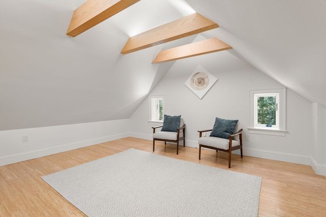 123 Lincoln Road, Lincoln, MA 01773