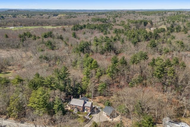 123 Lincoln Road, Lincoln, MA 01773