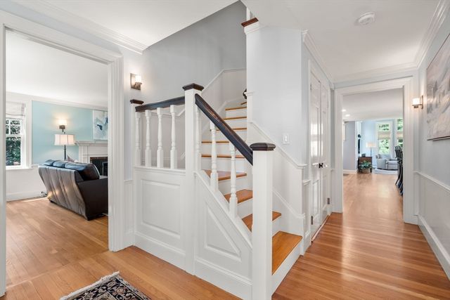 123 Lincoln Road, Lincoln, MA 01773