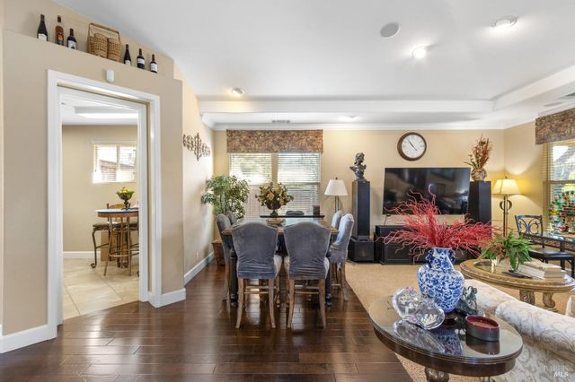 902 Eastridge Dr, Fairfield, CA 94534