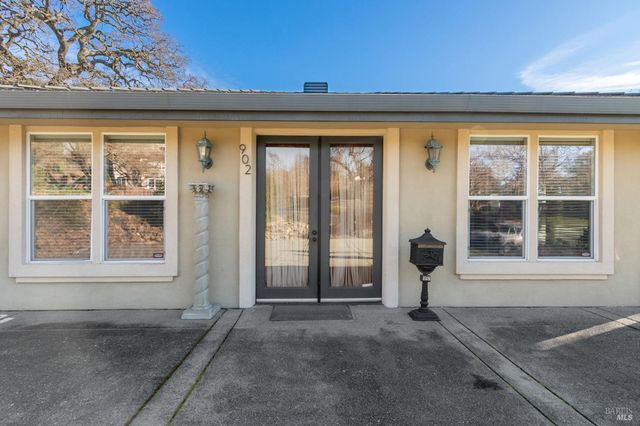 902 Eastridge Dr, Fairfield, CA 94534