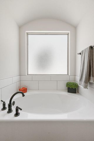 10713 Daryl Johnston Street, El Paso, TX 79924