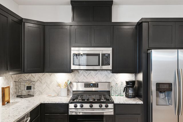 10713 Daryl Johnston Street, El Paso, TX 79924