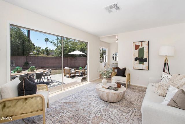 656 N Sunset, La Puente, CA 91744