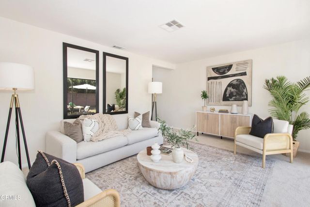 656 N Sunset, La Puente, CA 91744