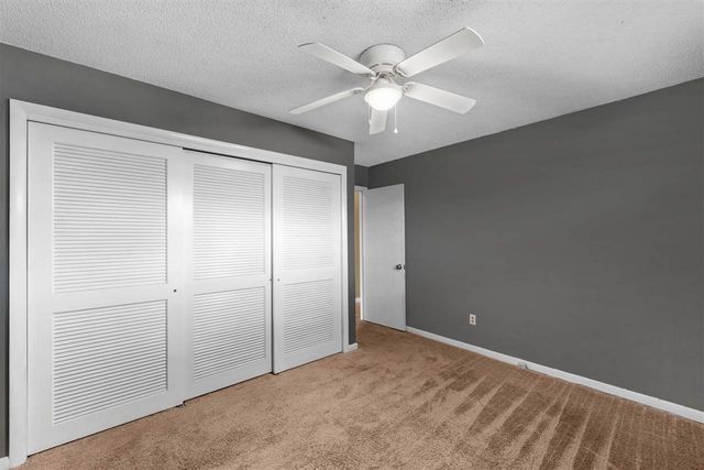5104 NW Ash Ave, Lawton, OK 73505