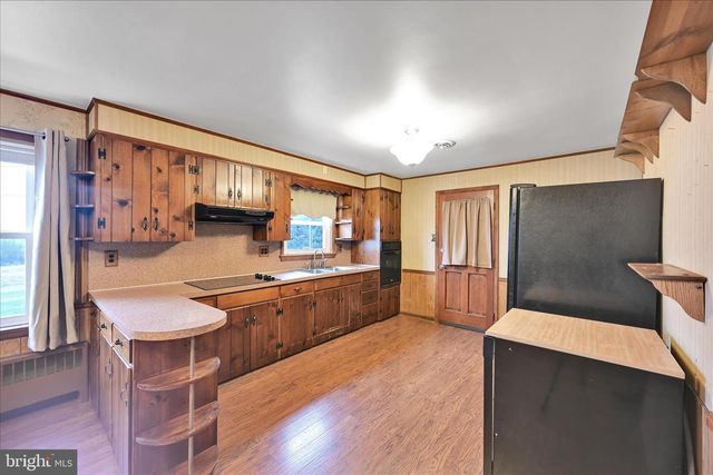 5030 YORKANA RD, York, PA 17406