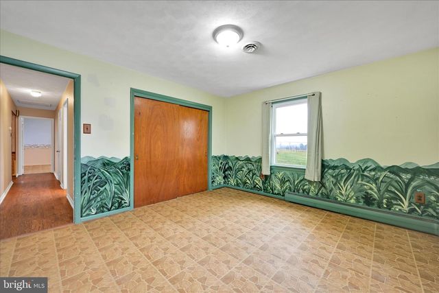 5030 YORKANA RD, York, PA 17406