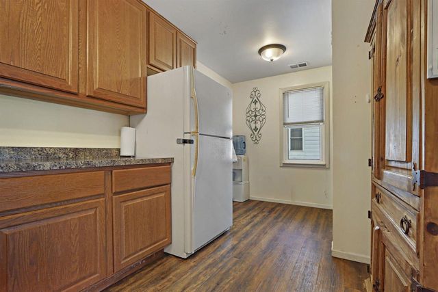 121 Oak LANE, Twin Lakes, WI 53181