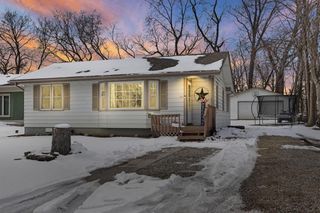 121 Oak LANE, Twin Lakes, WI 53181