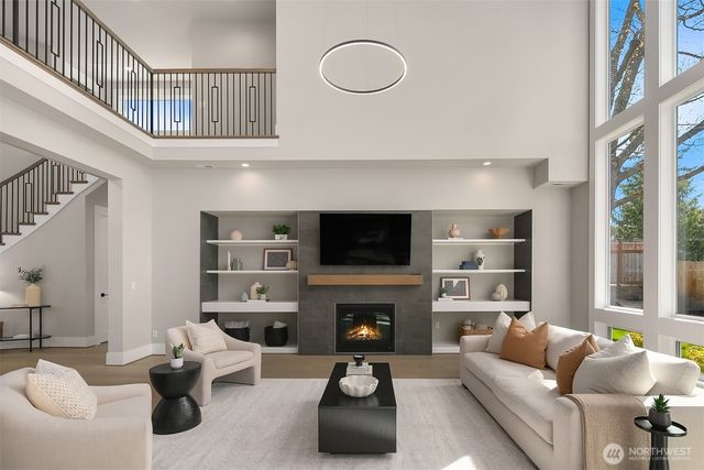 15827 SE 4th Street, Bellevue, WA 98008