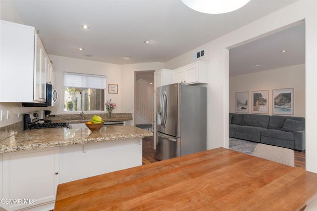 11504 Countrycreek Court, Moorpark, CA 93021