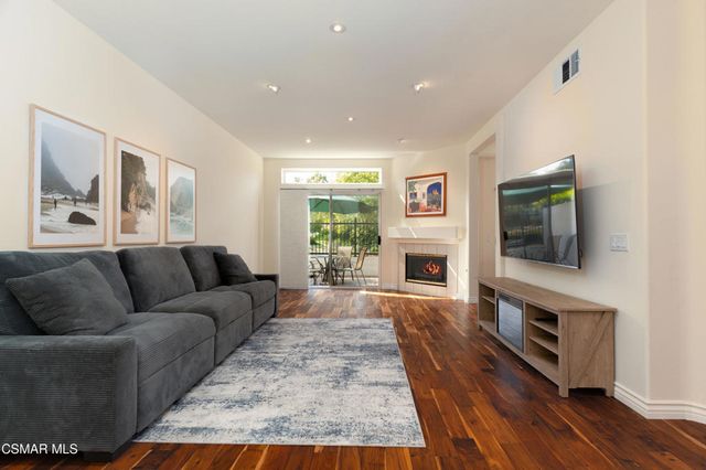 11504 Countrycreek Court, Moorpark, CA 93021