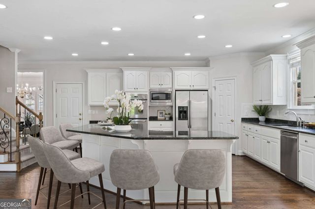 250 Steeple Pointe Drive, Roswell, GA 30076