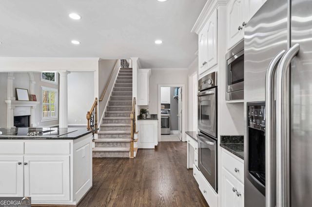 250 Steeple Pointe Drive, Roswell, GA 30076