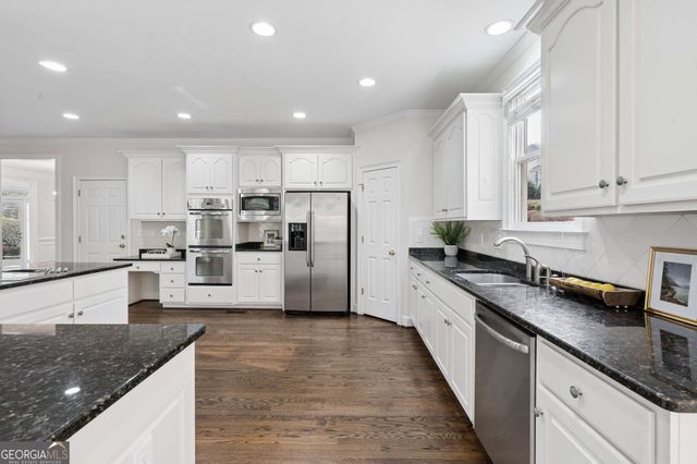 250 Steeple Pointe Drive, Roswell, GA 30076